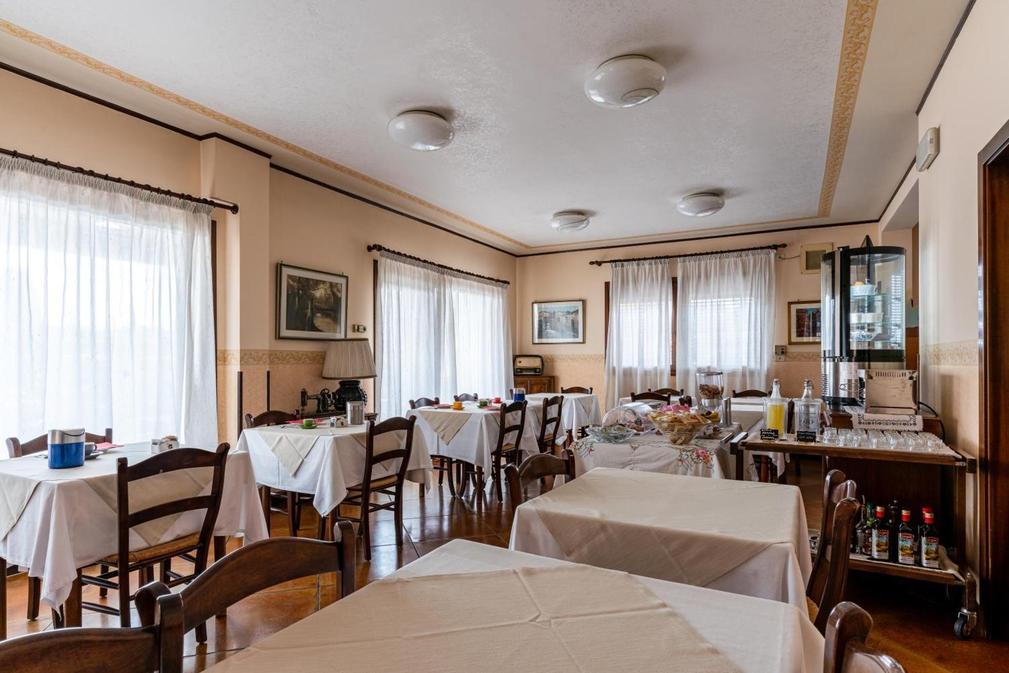 Locanda Da Renzo Treviso Exteriör bild